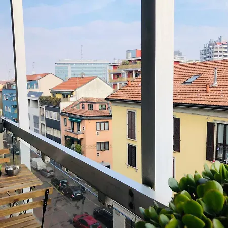 Apartment Morivione - Bocconi Free Parking Milan
